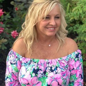 Meet your Posher, Pamela